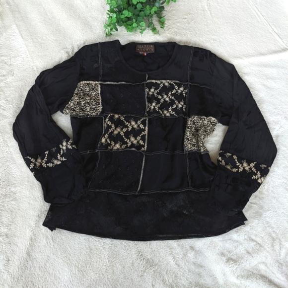 Vintage Spencer Alexis Black and Gold Embroidered Sweater Size 12 - Picture 1 of 10